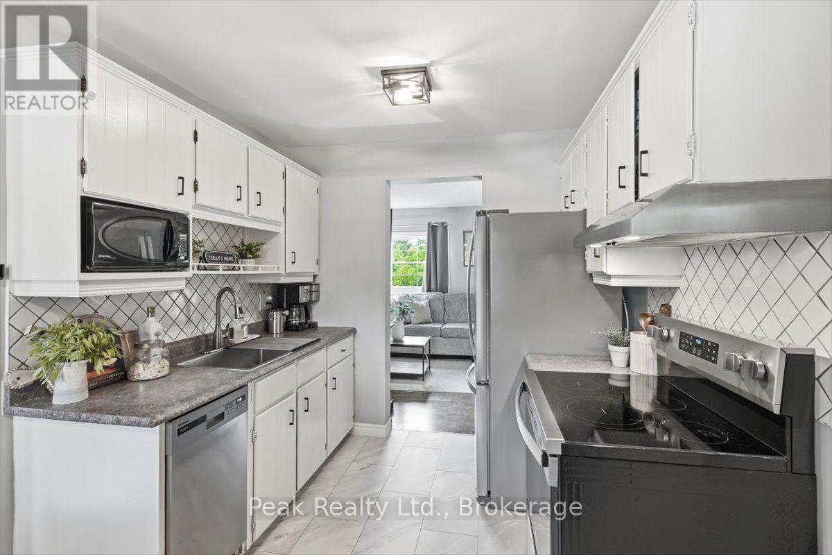 1673 Applewood Crescent, Peterborough (Monaghan Ward 2), Ontario  K9K 1N3 - Photo 18 - X13626424
