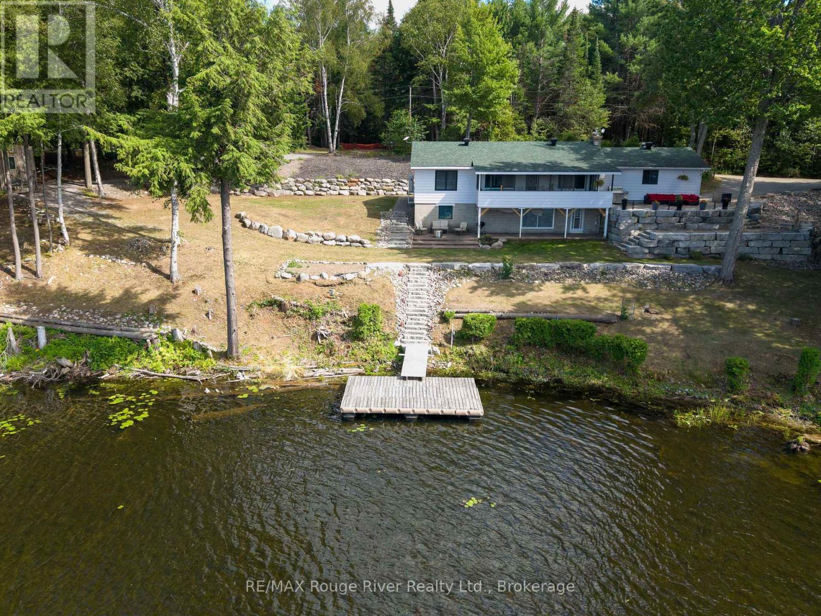 1087 LAGOON ROAD, highlands east (cardiff ward), Ontario