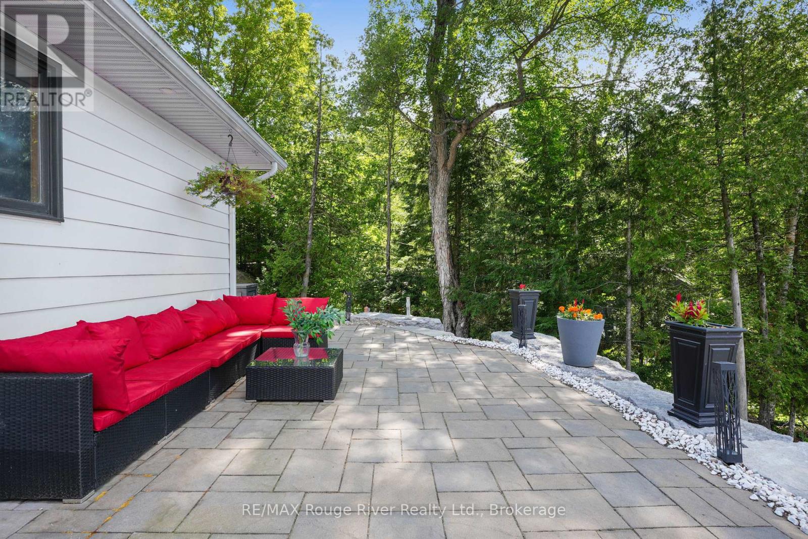 1087 Lagoon Road, Highlands East (Cardiff Ward), Ontario  K0L 1C0 - Photo 8 - X13626522