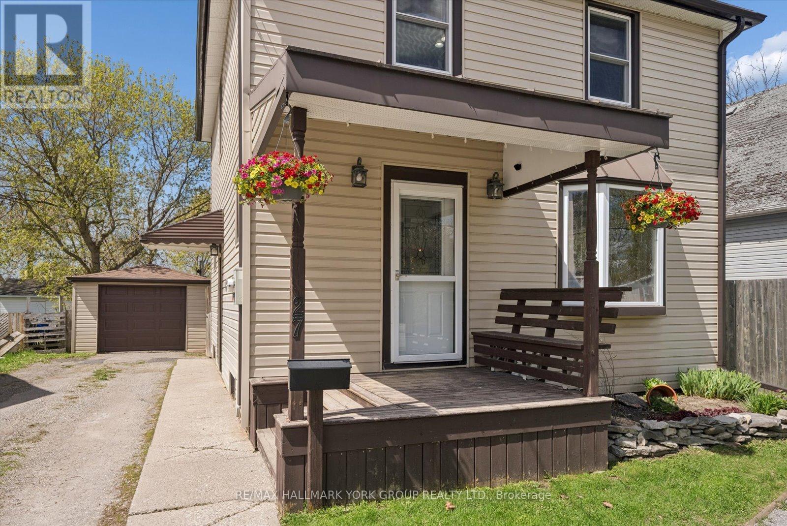 27 St Paul Street, Kawartha Lakes (Lindsay), Ontario  K9V 1S3 - Photo 2 - X13626886