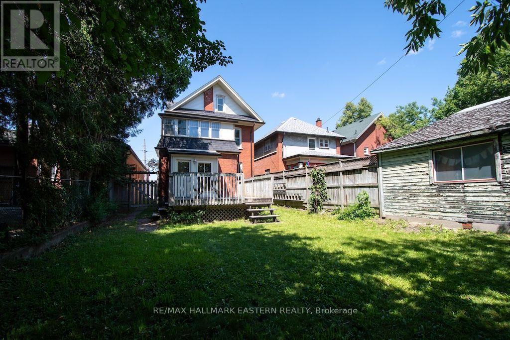 466 Rubidge Street, Peterborough (Town Ward 3), Ontario  K9H 4E5 - Photo 36 - X13628486