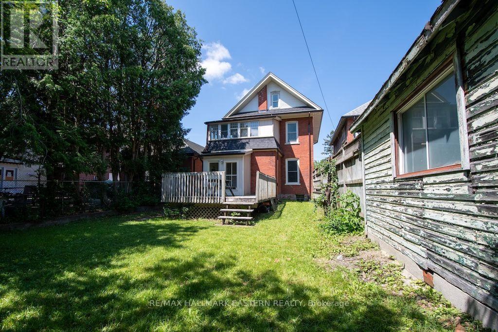 466 Rubidge Street, Peterborough (Town Ward 3), Ontario  K9H 4E5 - Photo 37 - X13628486