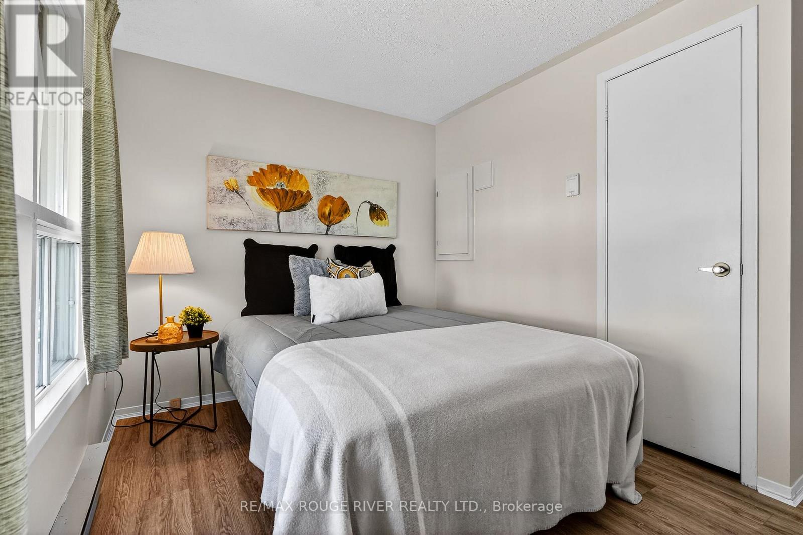 22 Eastbank Road, Clarington (Newcastle), Ontario  L1B 1A4 - Photo 33 - E13629106