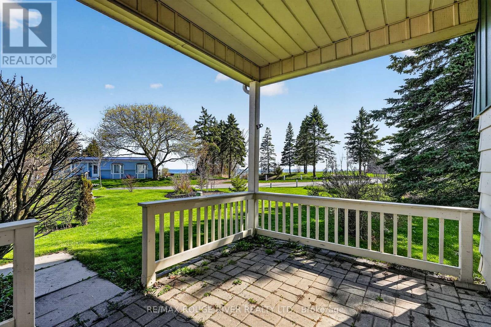 22 Eastbank Road, Clarington (Newcastle), Ontario  L1B 1A4 - Photo 38 - E13629106