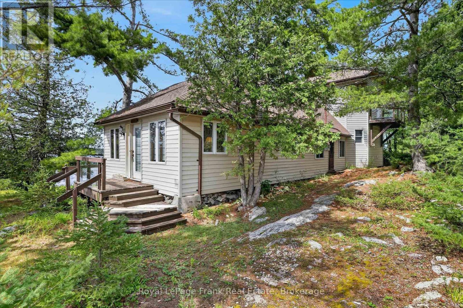 1550 Island 85 Stoney Lake, Douro-Dummer, Ontario  K0L 2H0 - Photo 10 - X13629362