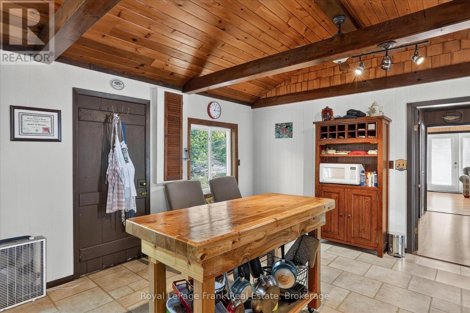 1550 Island 85 Stoney Lake, Douro-Dummer, Ontario  K0L 2H0 - Photo 11 - X13629362