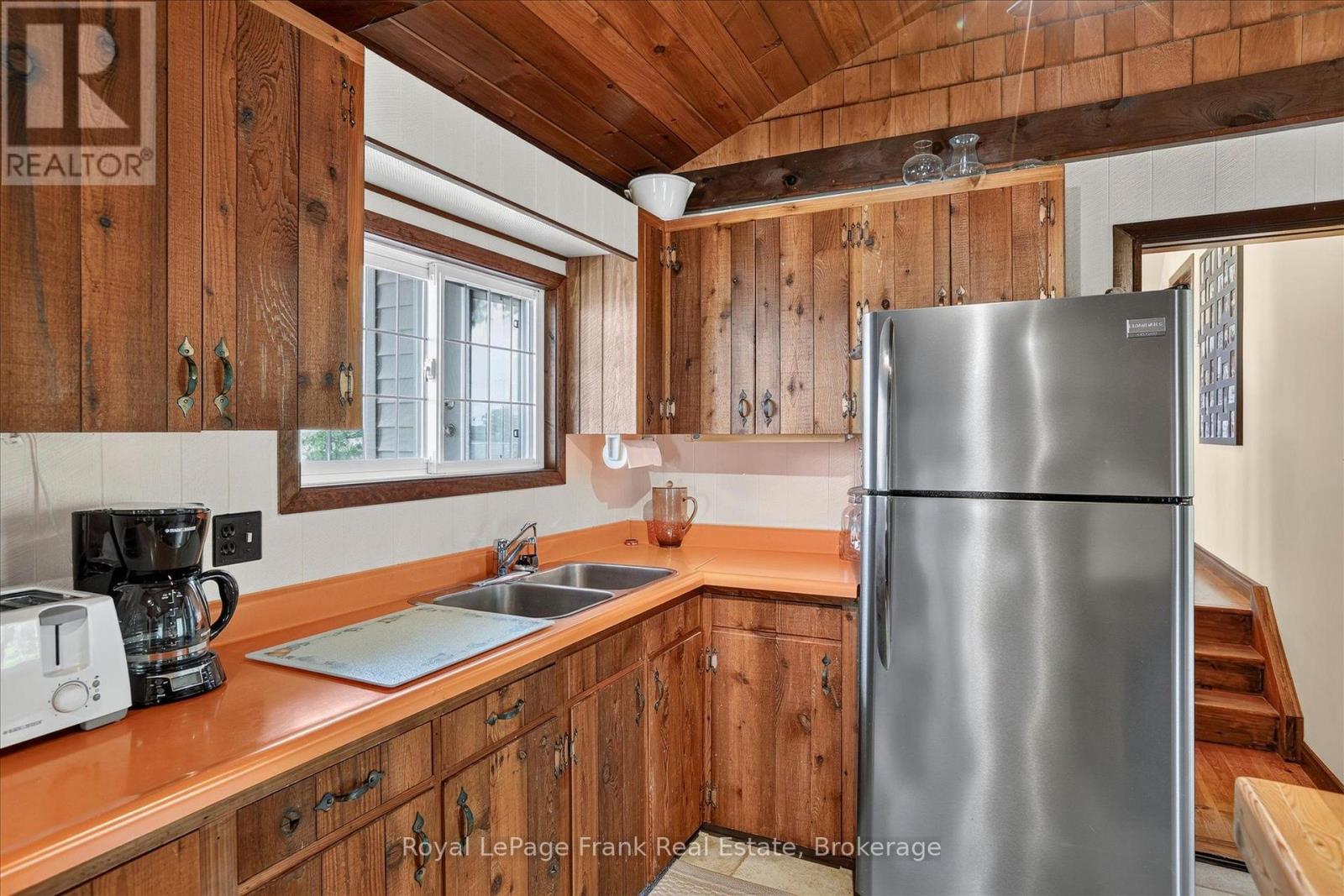 1550 Island 85 Stoney Lake, Douro-Dummer, Ontario  K0L 2H0 - Photo 13 - X13629362