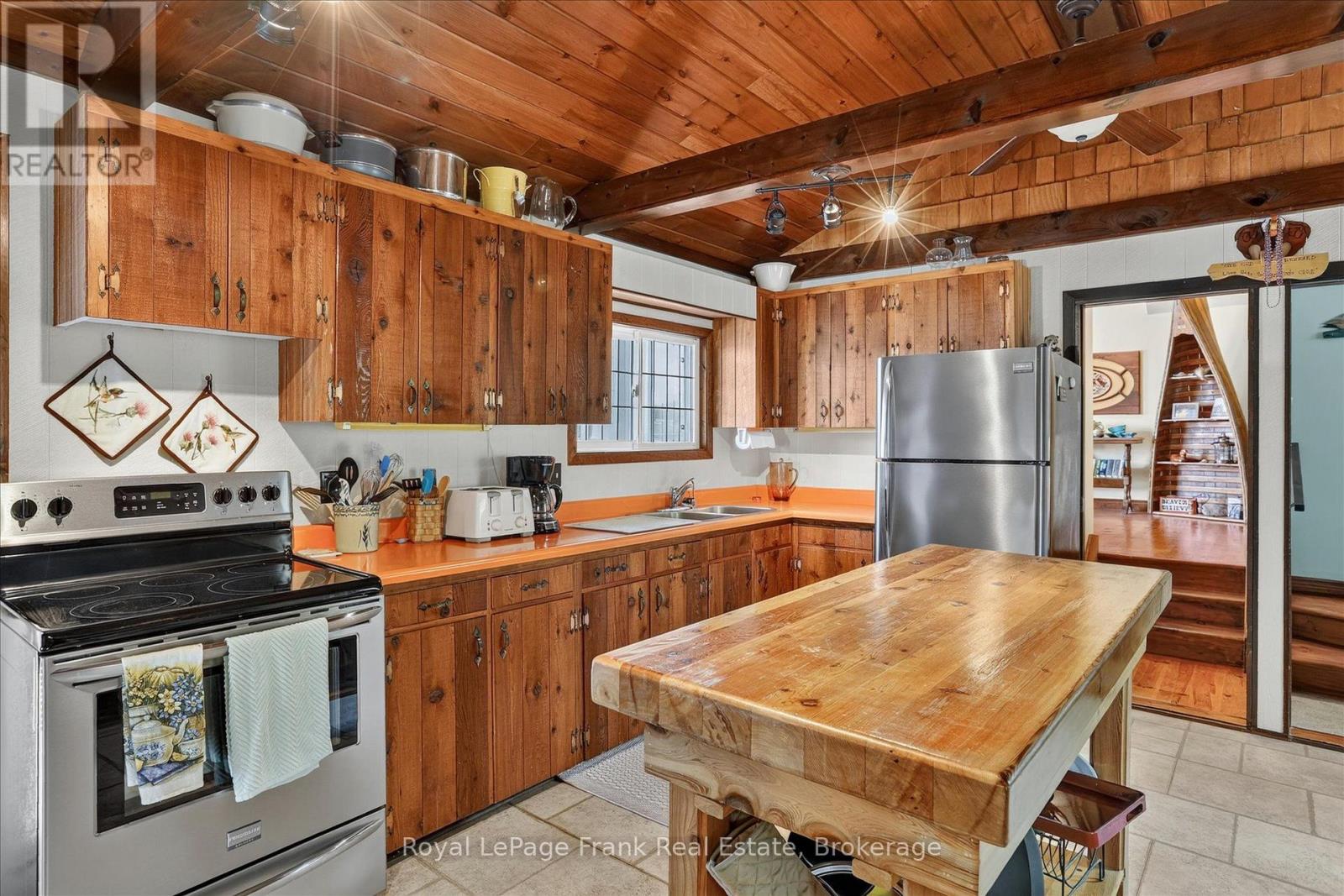 1550 Island 85 Stoney Lake, Douro-Dummer, Ontario  K0L 2H0 - Photo 14 - X13629362