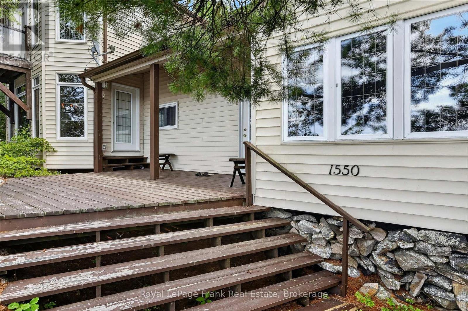 1550 Island 85 Stoney Lake, Douro-Dummer, Ontario  K0L 2H0 - Photo 37 - X13629362