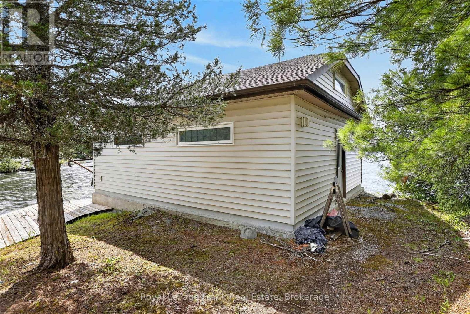 1550 Island 85 Stoney Lake, Douro-Dummer, Ontario  K0L 2H0 - Photo 44 - X13629362