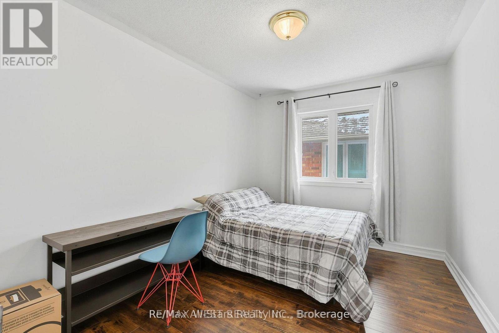 20 Eakins Crescent, Kawartha Lakes (Lindsay), Ontario  K9V 6J9 - Photo 18 - X13630180