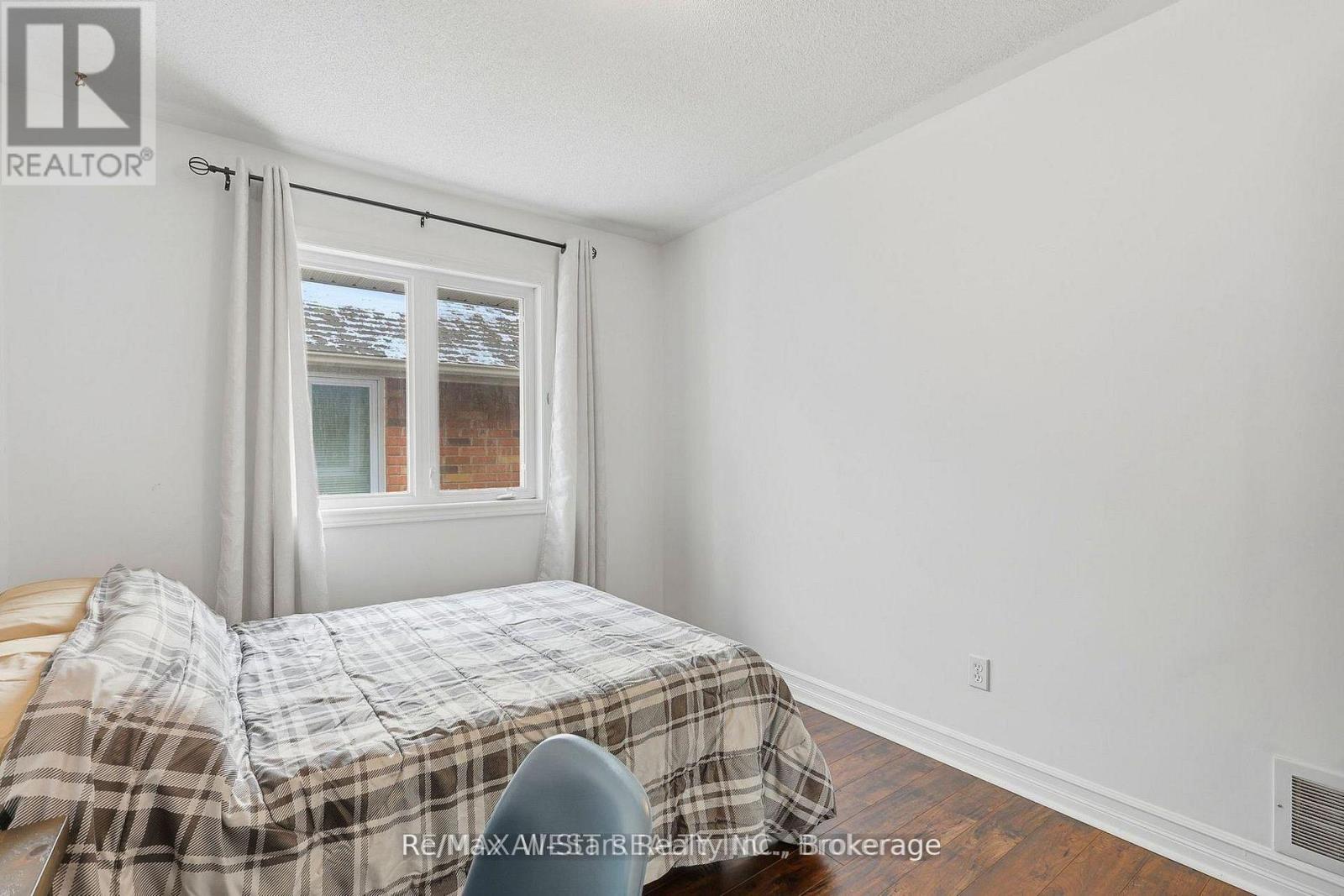 20 Eakins Crescent, Kawartha Lakes (Lindsay), Ontario  K9V 6J9 - Photo 19 - X13630180