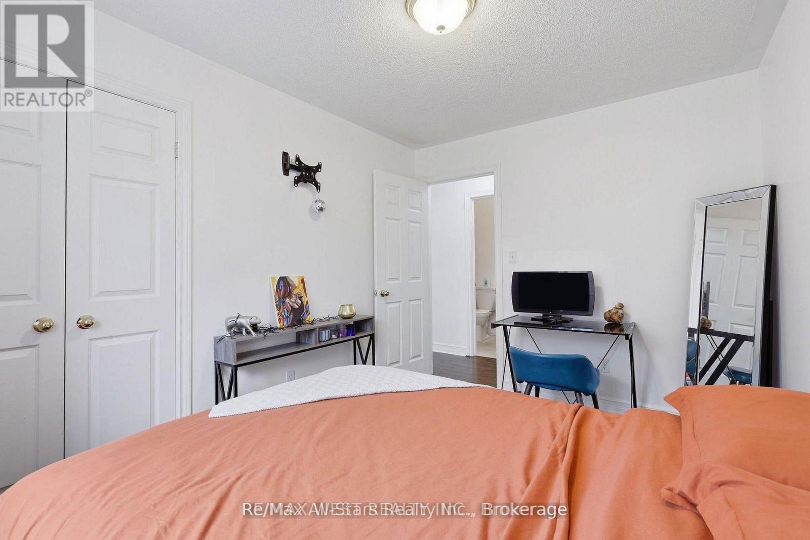 20 Eakins Crescent, Kawartha Lakes (Lindsay), Ontario  K9V 6J9 - Photo 20 - X13630180
