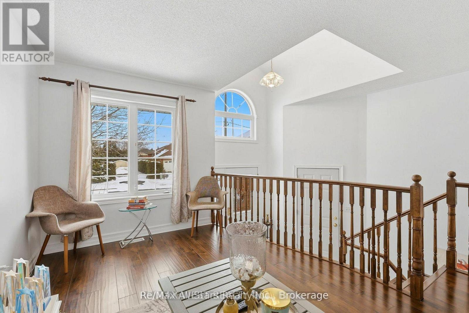 20 Eakins Crescent, Kawartha Lakes (Lindsay), Ontario  K9V 6J9 - Photo 6 - X13630180