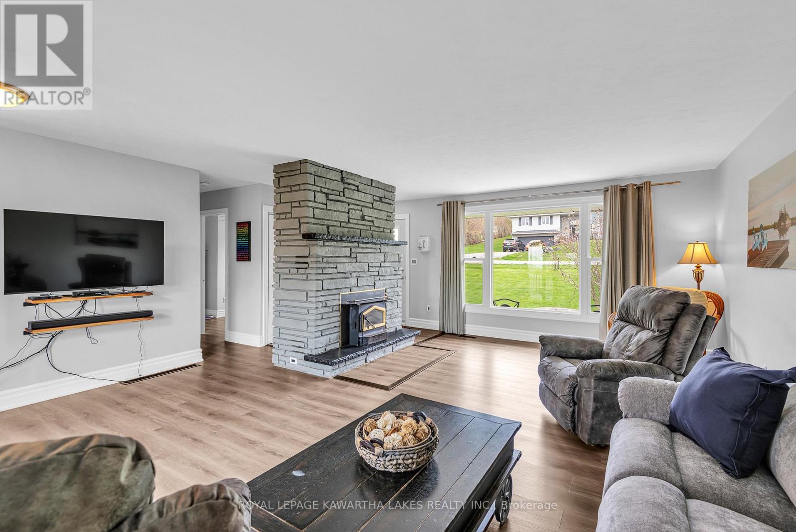 9 Buckhorn Road, Kawartha Lakes (Fenelon), Ontario  K9V 4R6 - Photo 7 - X13632686