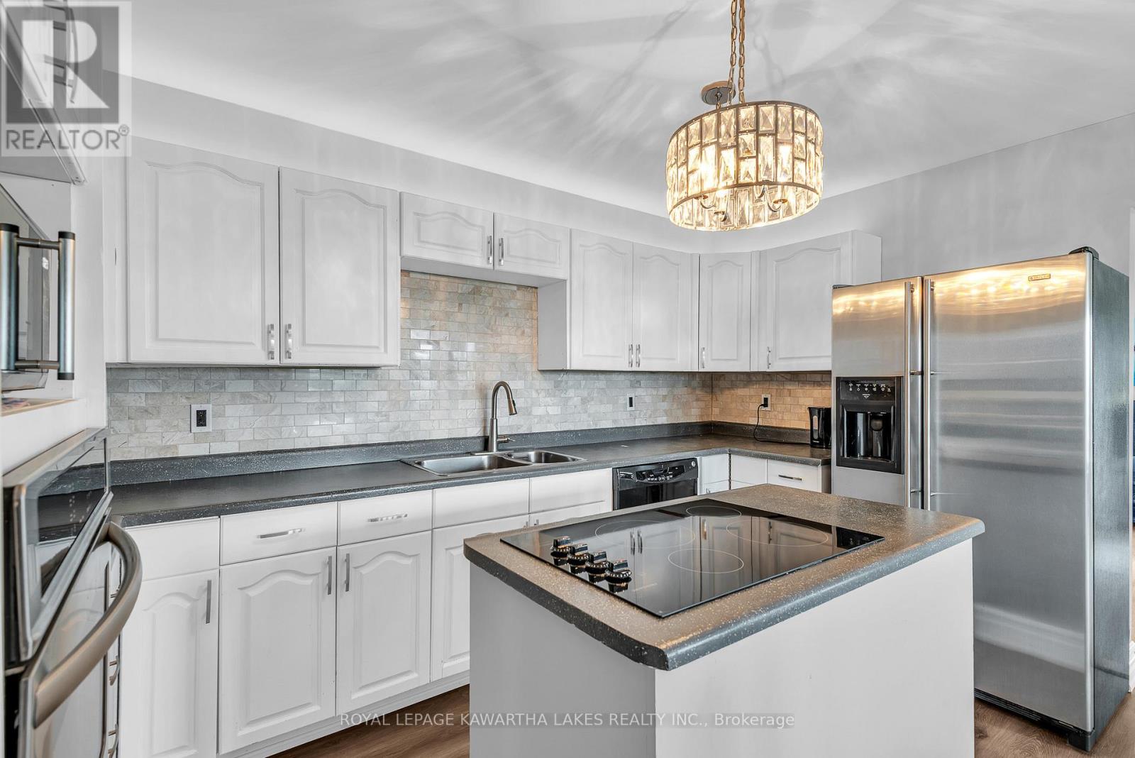9 Buckhorn Road, Kawartha Lakes (Fenelon), Ontario  K9V 4R6 - Photo 9 - X13632686