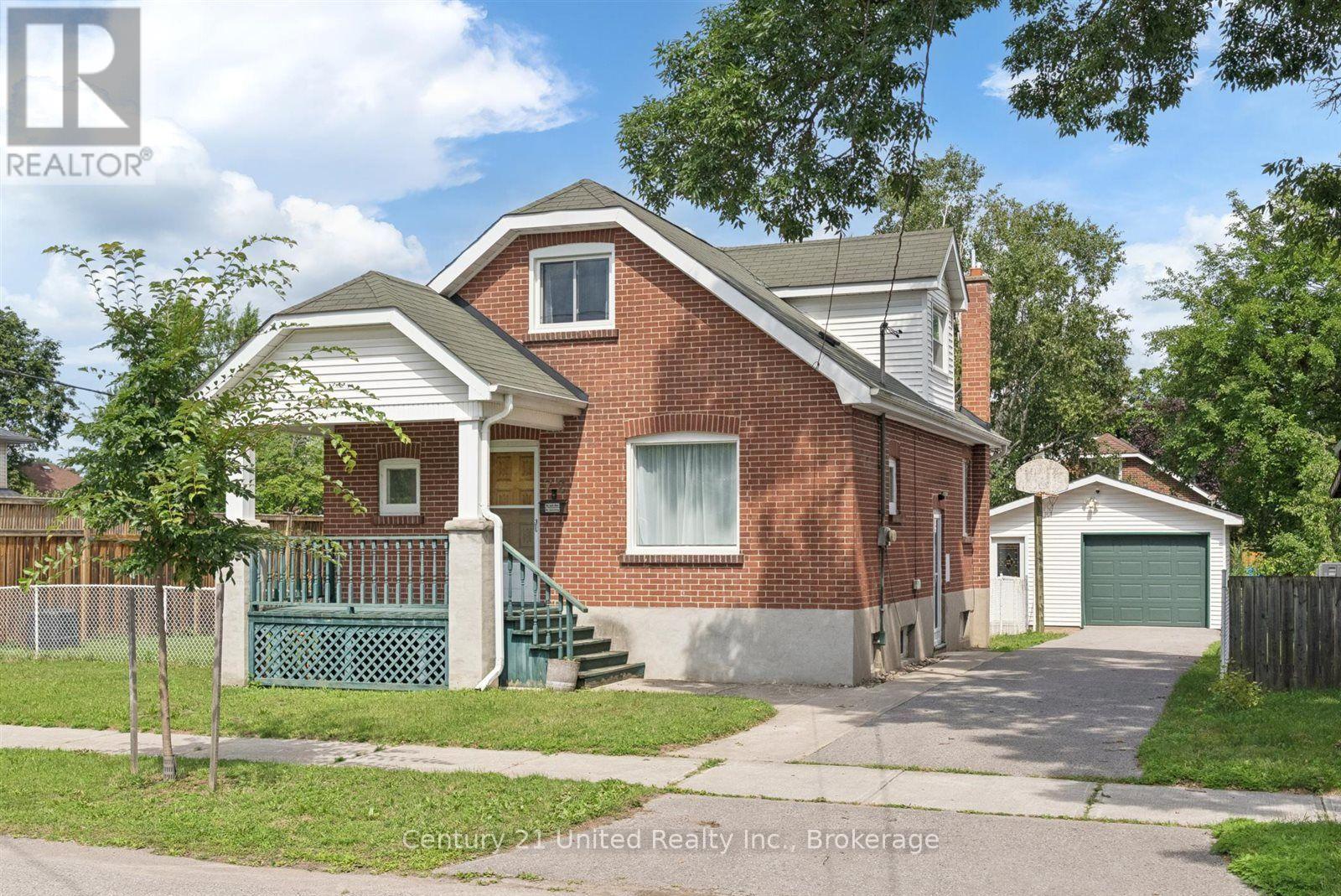 72 KENT STREET, peterborough (town ward 3), Ontario