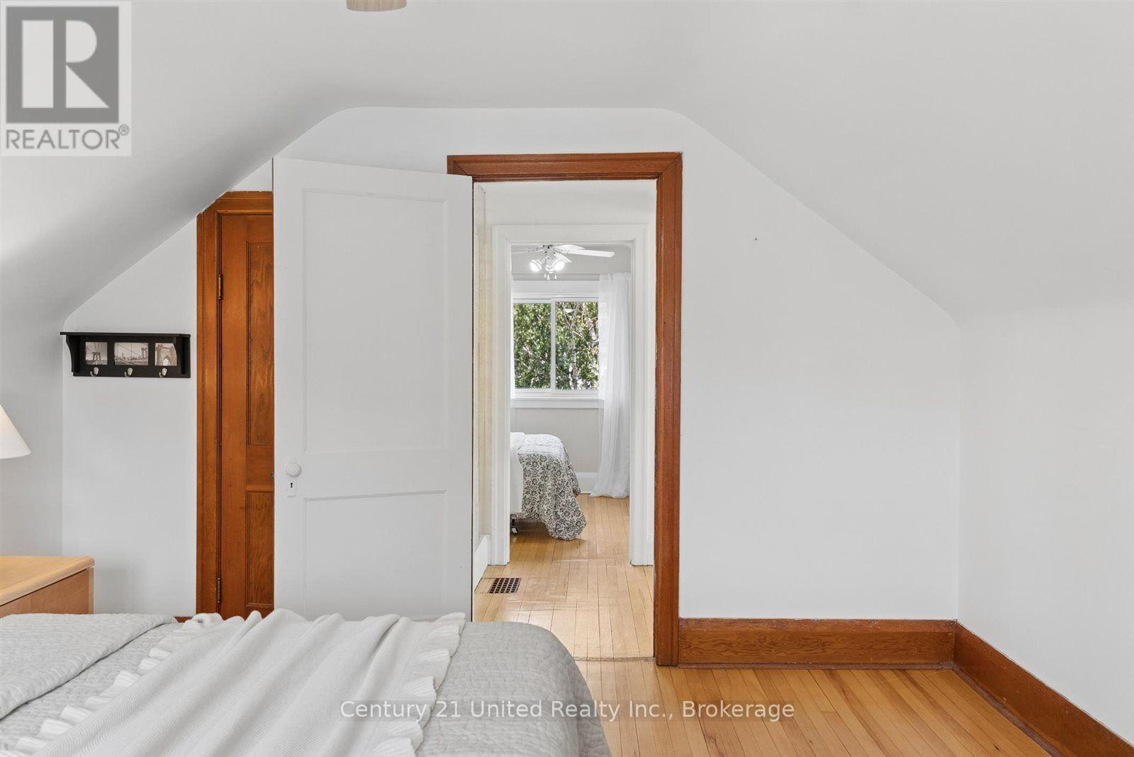 72 Kent Street, Peterborough (Town Ward 3), Ontario  K9J 5B3 - Photo 23 - X13633246