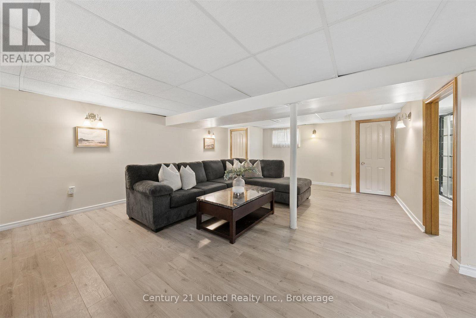 72 Kent Street, Peterborough (Town Ward 3), Ontario  K9J 5B3 - Photo 28 - X13633246