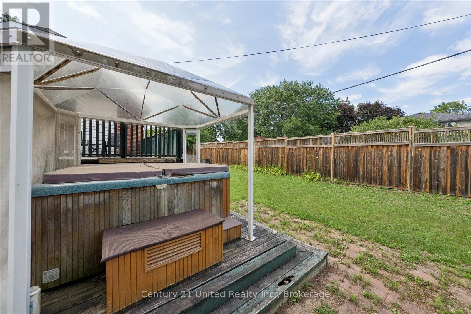 72 Kent Street, Peterborough (Town Ward 3), Ontario  K9J 5B3 - Photo 33 - X13633246