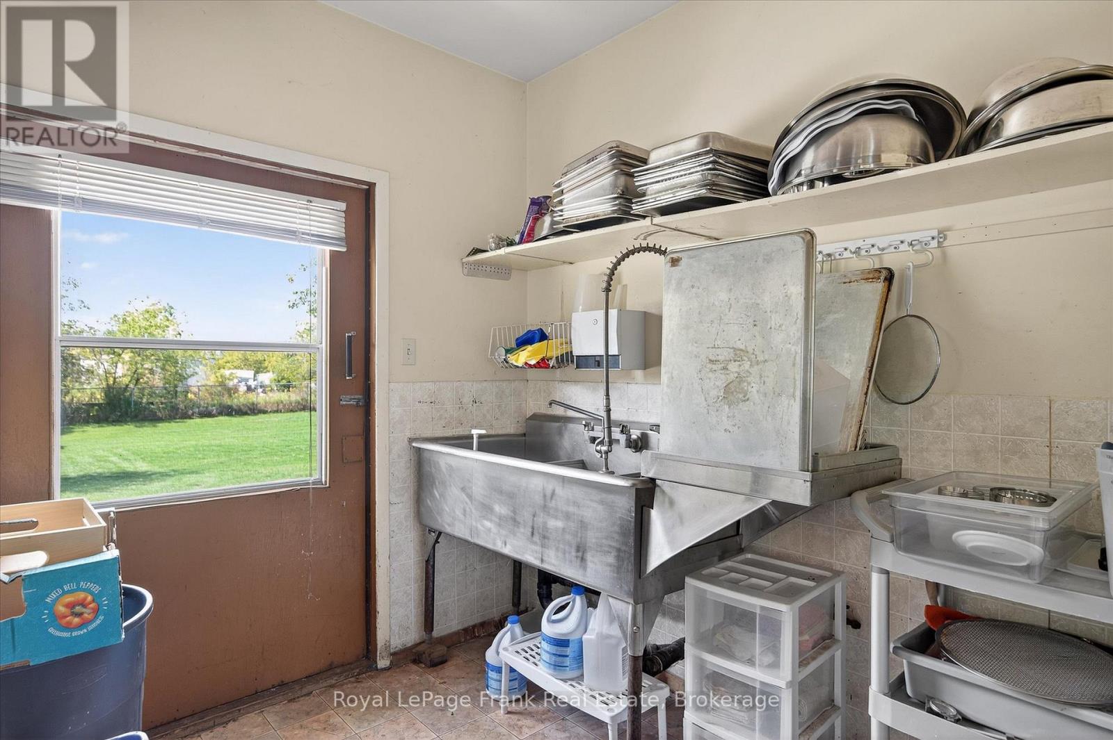 680 Serpent Mounds Road, Otonabee-South Monaghan, Ontario  K0L 2G0 - Photo 18 - X13634500