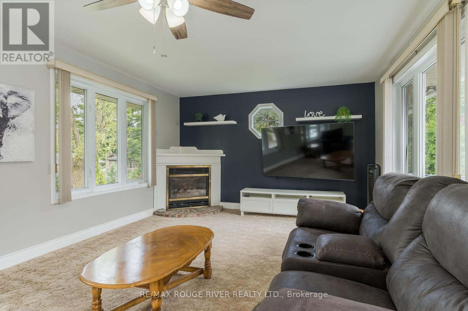36 Kawartha Drive, Kawartha Lakes (Lindsay), Ontario  K9V 1A5 - Photo 25 - X13635204