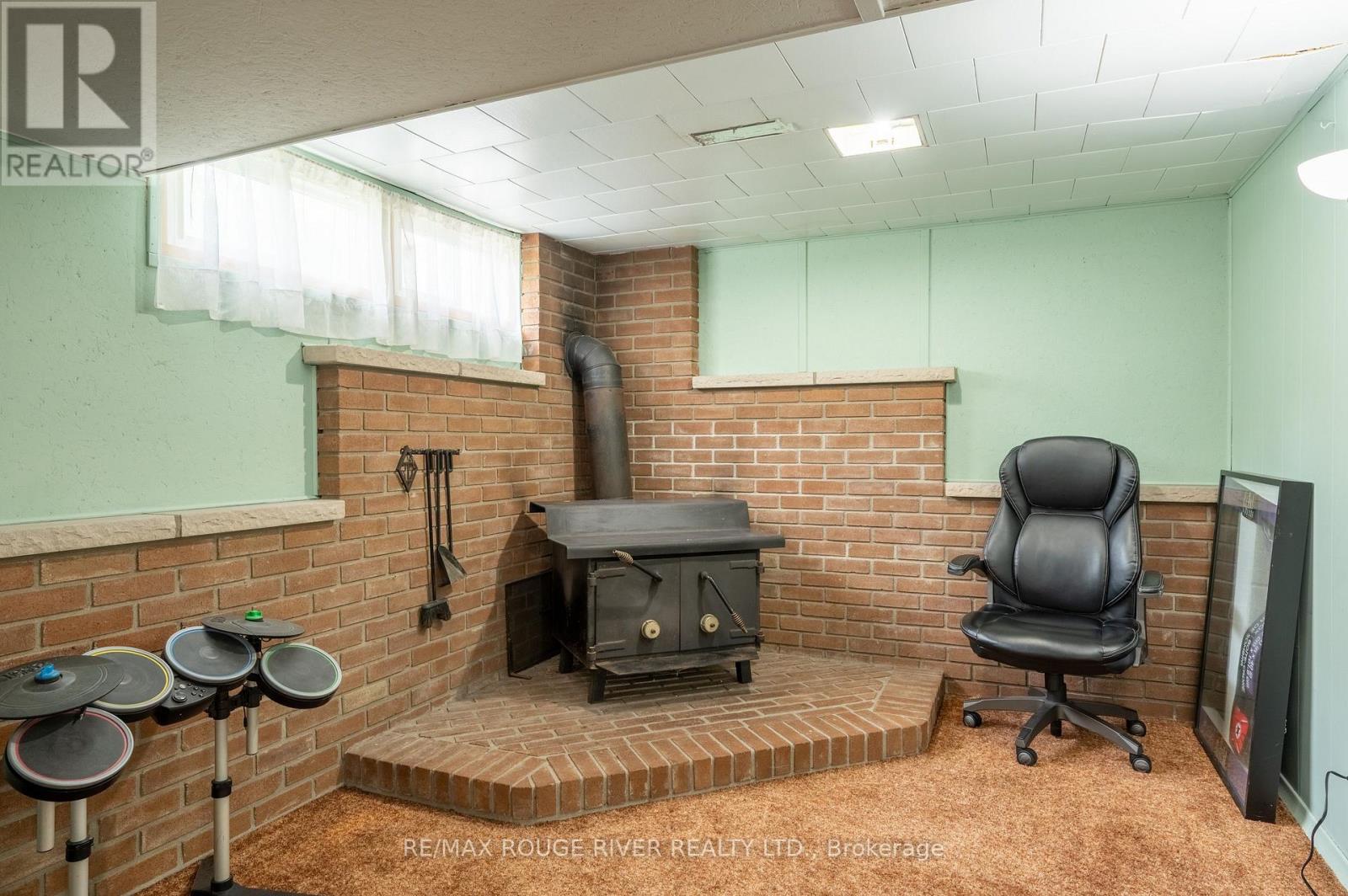 36 Kawartha Drive, Kawartha Lakes (Lindsay), Ontario  K9V 1A5 - Photo 43 - X13635204