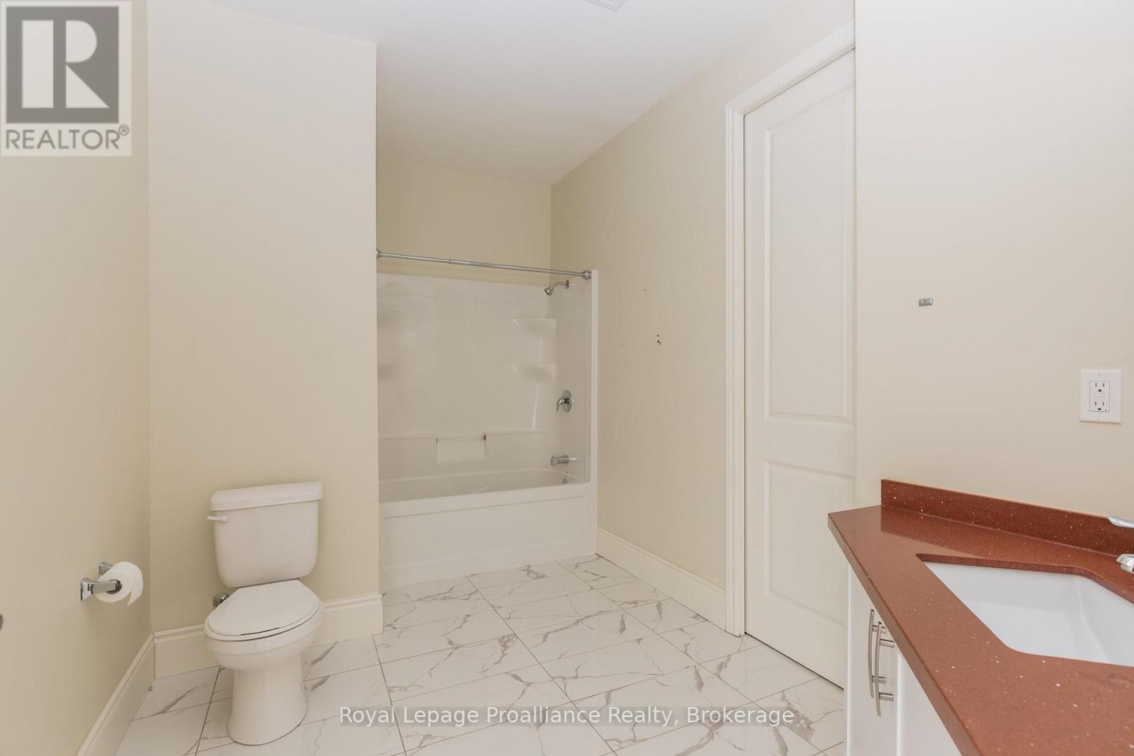 206 - 863 Abbey Lane, Peterborough (Ashburnham Ward 4), Ontario  K9H 0J3 - Photo 10 - X13635592