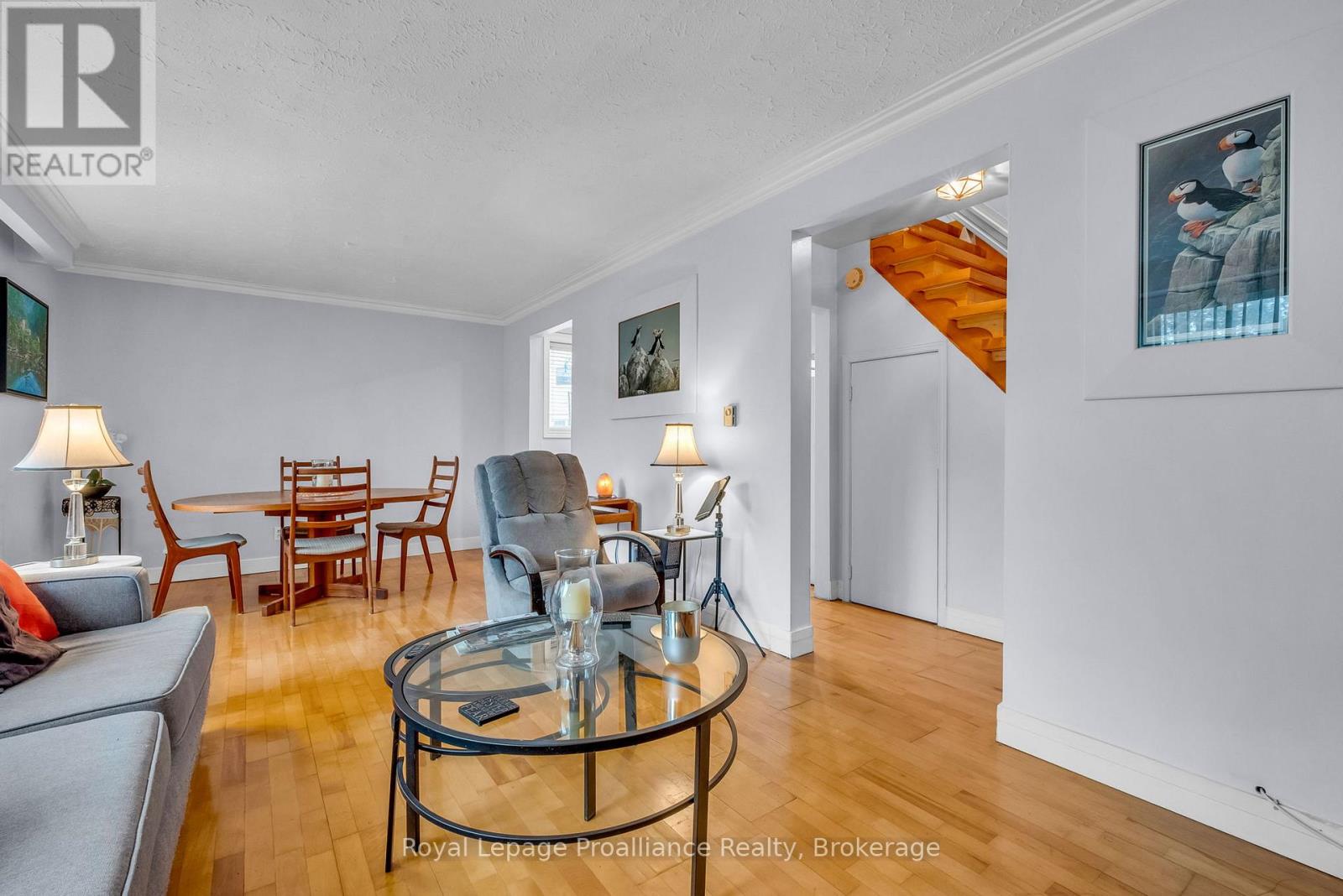 394 Sunset Boulevard, Clarington (Newcastle), Ontario  L1B 1C8 - Photo 5 - E13635816