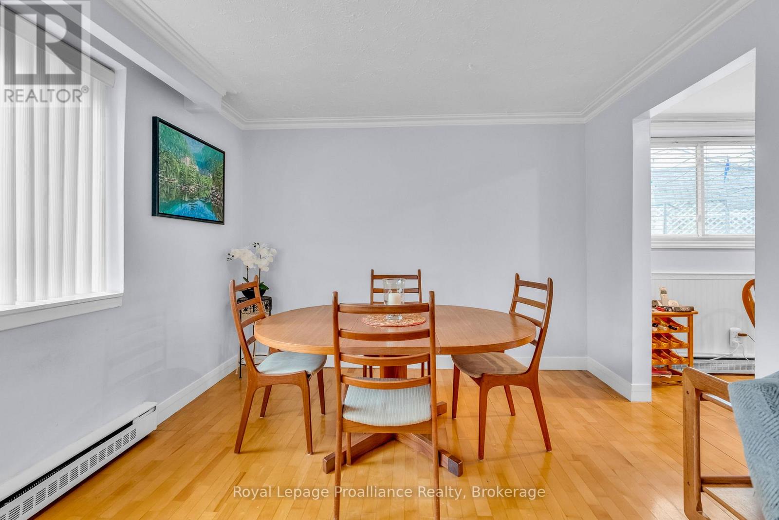 394 Sunset Boulevard, Clarington (Newcastle), Ontario  L1B 1C8 - Photo 6 - E13635816