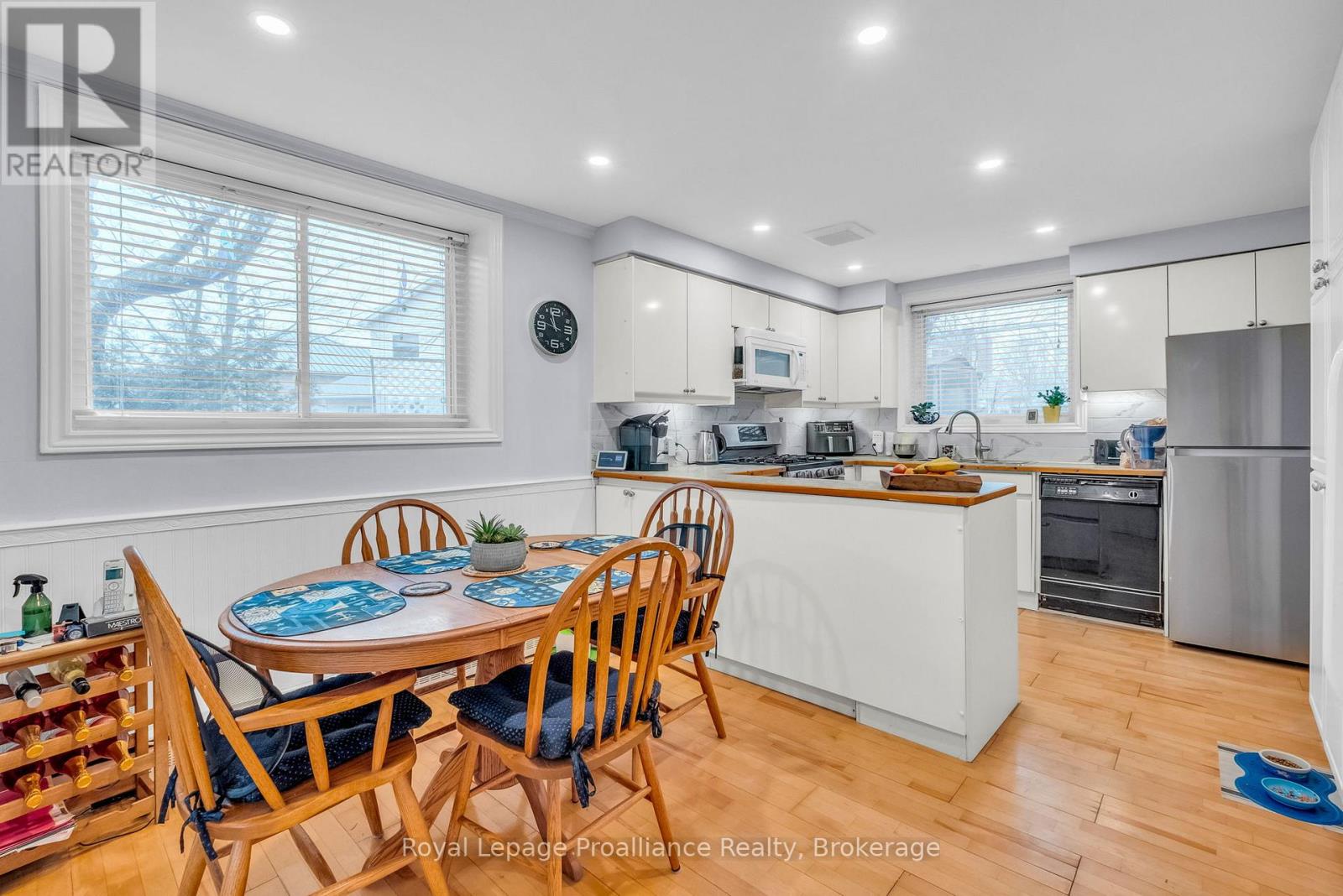 394 Sunset Boulevard, Clarington (Newcastle), Ontario  L1B 1C8 - Photo 9 - E13635816