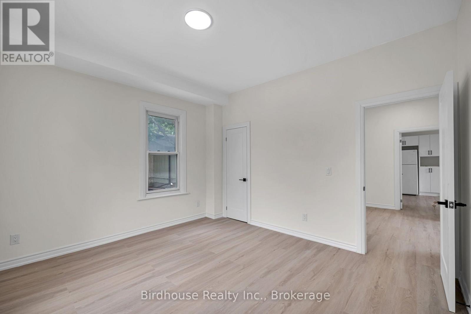 108 Lindsay Street S, Kawartha Lakes (Lindsay), Ontario  K9V 2M6 - Photo 9 - X13635818