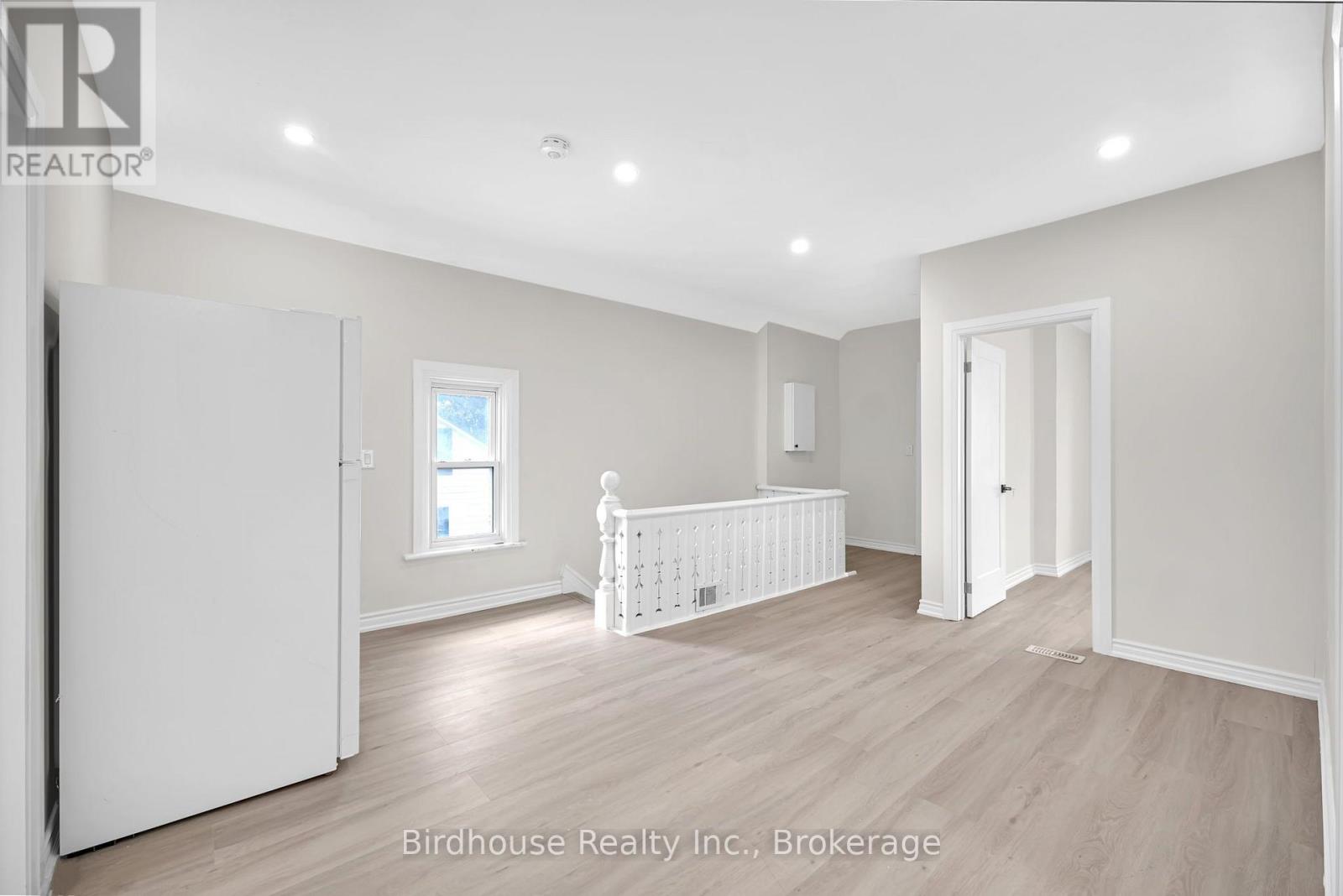 Unit#c - 108 Lindsay Street S, Kawartha Lakes (Lindsay), Ontario  K9V 2M6 - Photo 6 - X13635826