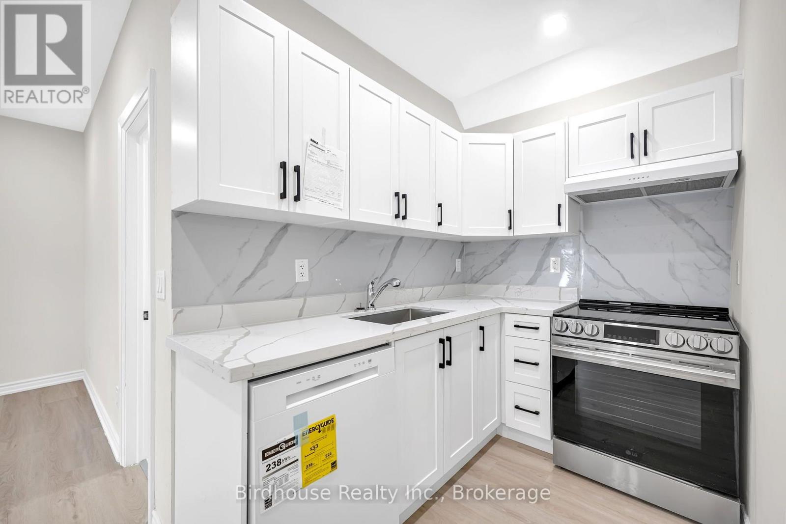 Unit#c - 108 Lindsay Street S, Kawartha Lakes (Lindsay), Ontario  K9V 2M6 - Photo 8 - X13635826