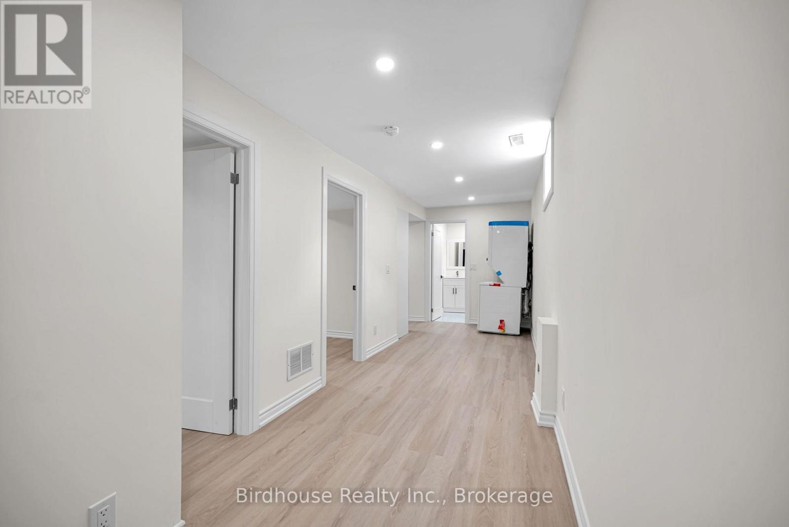 Unit#b - 108 Lindsay Street S, Kawartha Lakes (Lindsay), Ontario  K9V 2M6 - Photo 4 - X13635838