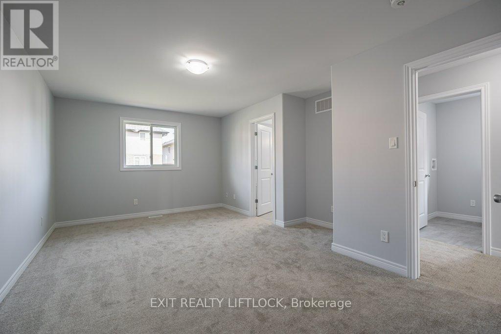 Unknown Address, ,     - Photo 21 - X13635896