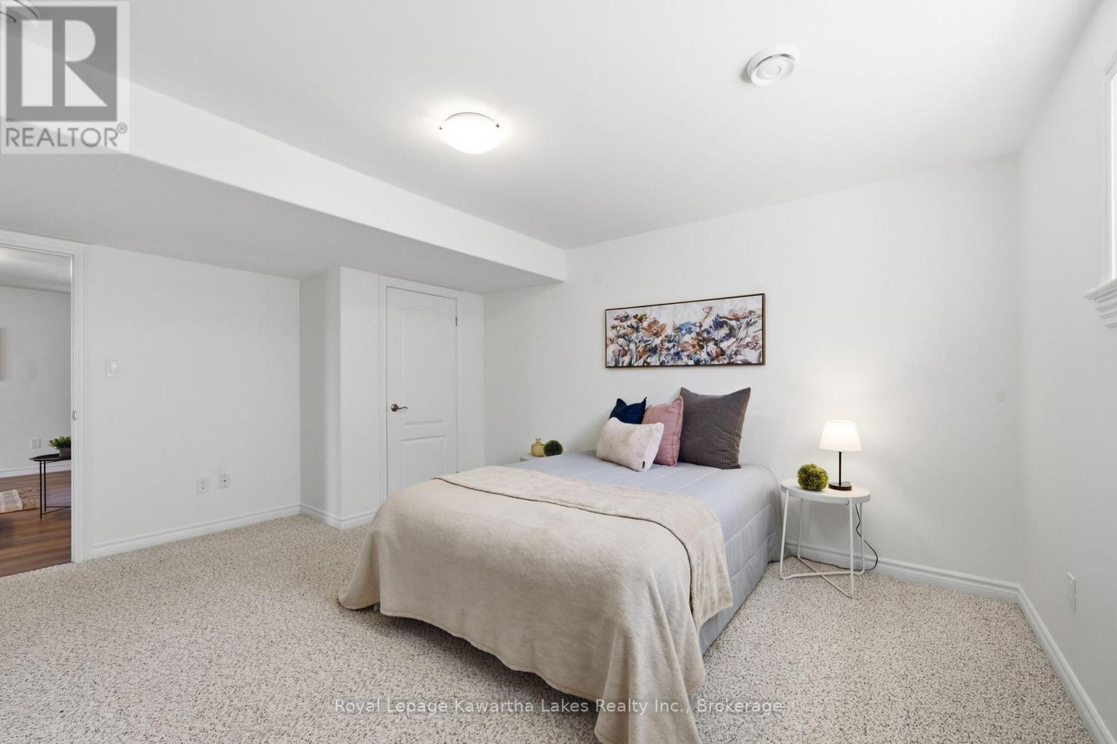 25 Barron Boulevard, Kawartha Lakes (Lindsay), Ontario  K9V 0C4 - Photo 24 - X13638134
