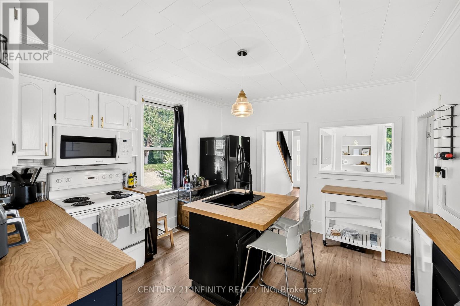 13 Main Street, Cavan Monaghan (Millbrook Village), Ontario  L0A 1G0 - Photo 14 - X13638148