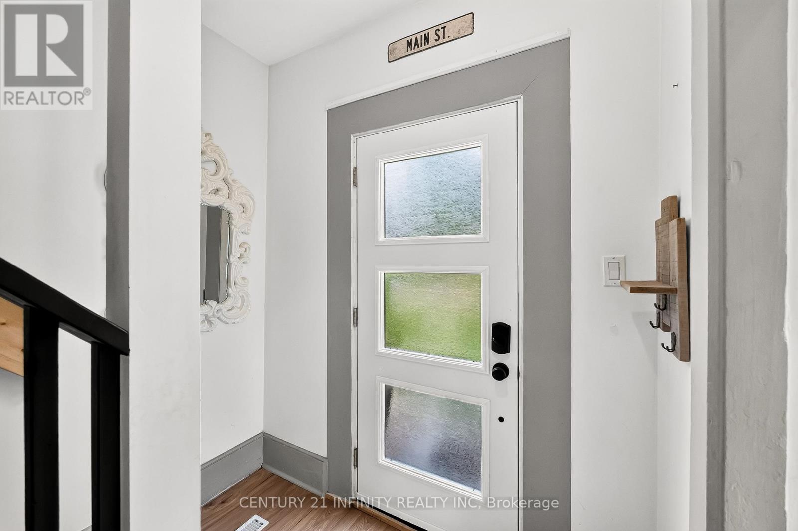 13 Main Street, Cavan Monaghan (Millbrook Village), Ontario  L0A 1G0 - Photo 5 - X13638148