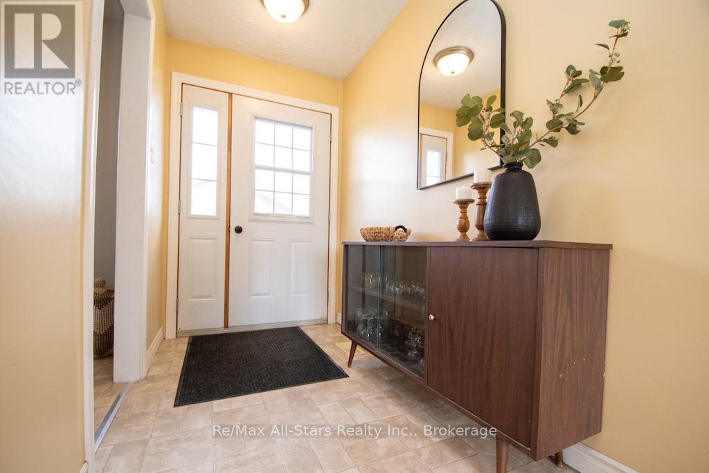57 Indian Trail, Kawartha Lakes (Lindsay), Ontario  K9V 4R6 - Photo 5 - X13638198
