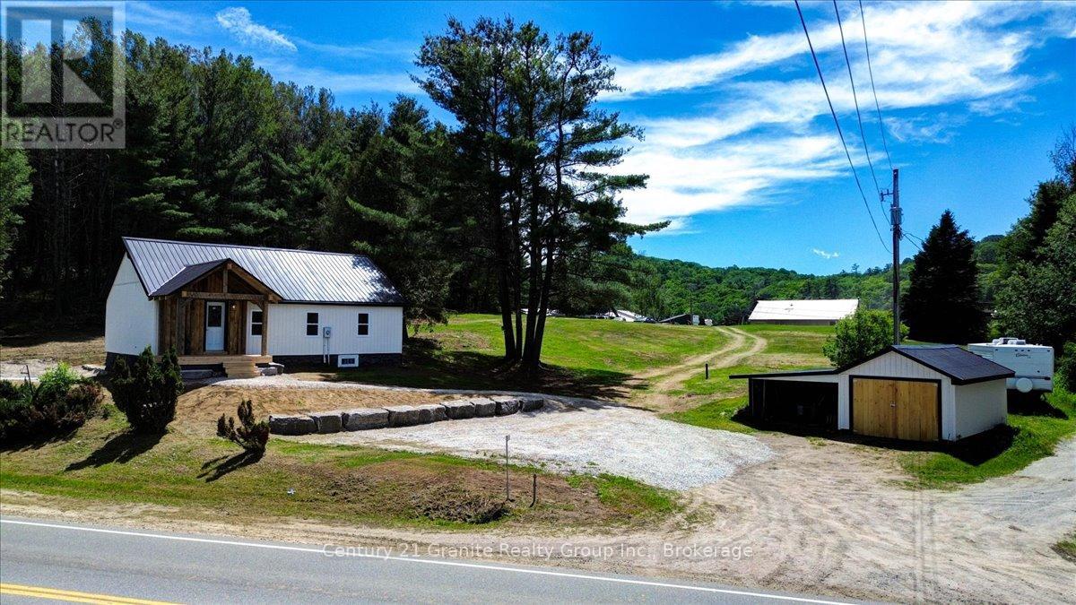 27607 Hwy 62 Highway S, Bancroft (Dungannon Ward), Ontario  K0L 1C0 - Photo 4 - X13639384