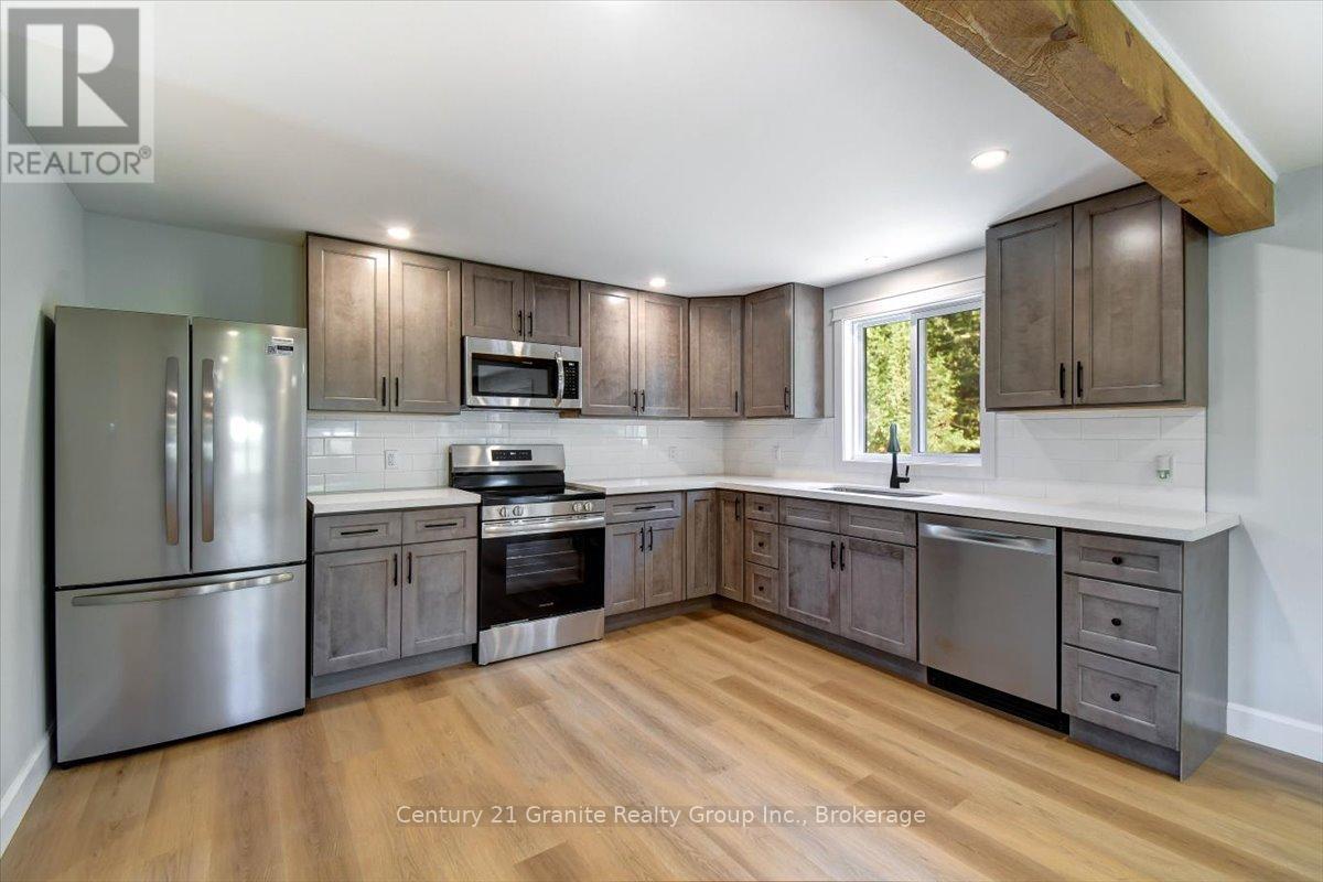 27607 Hwy 62 Highway S, Bancroft (Dungannon Ward), Ontario  K0L 1C0 - Photo 7 - X13639384