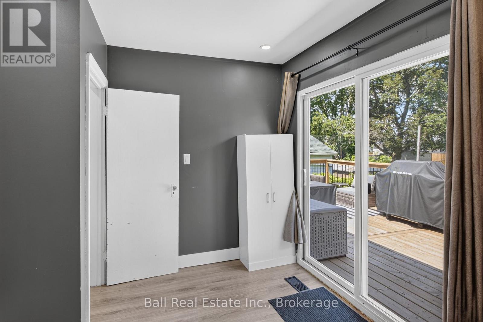 246 King George Street, Peterborough (Otonabee Ward 1), Ontario  K9J 1R8 - Photo 21 - X13639398