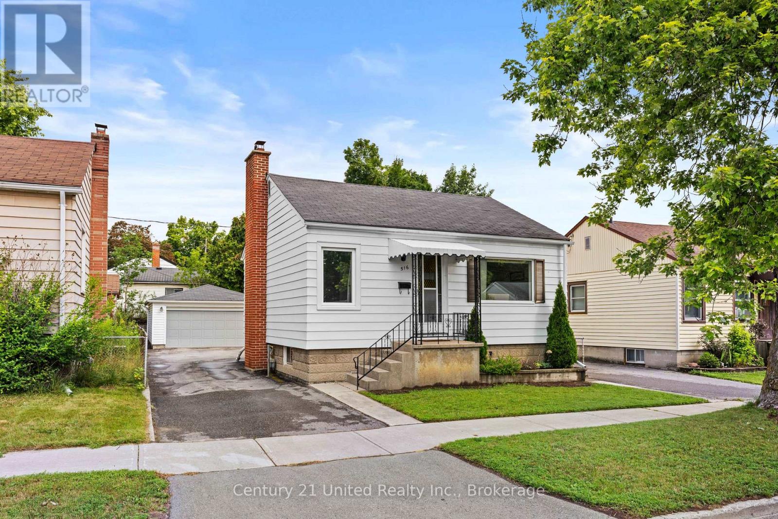 516 GLENGARRY AVENUE, peterborough (northcrest ward 5), Ontario