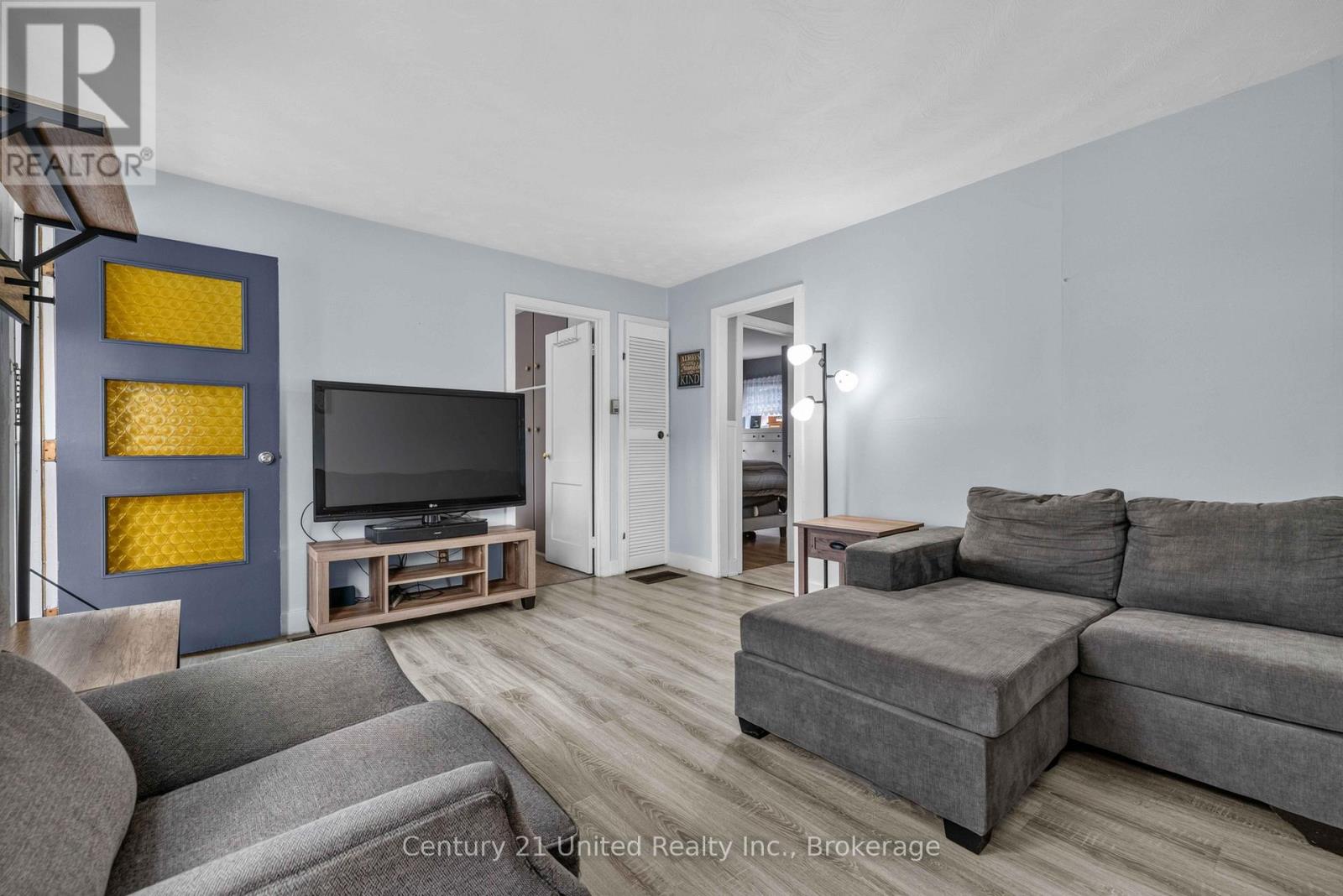 516 Glengarry Avenue, Peterborough (Northcrest Ward 5), Ontario  K9H 4Y4 - Photo 12 - X13639624