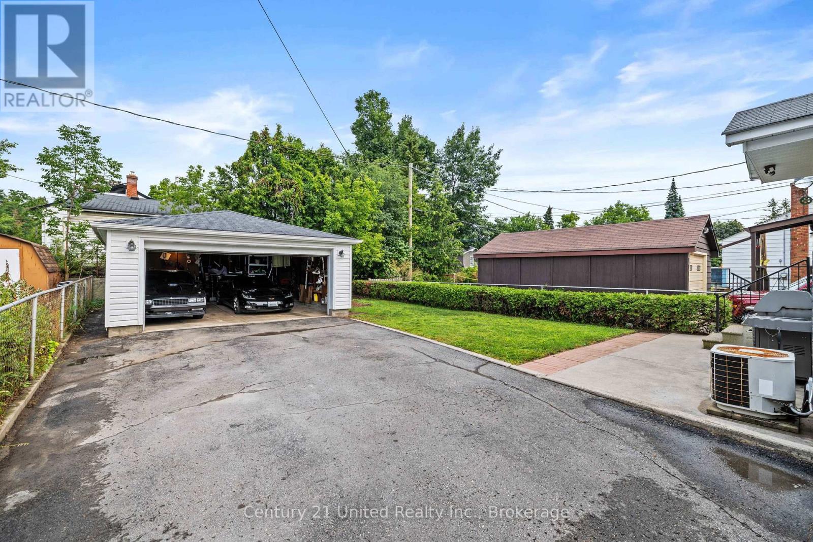 516 Glengarry Avenue, Peterborough (Northcrest Ward 5), Ontario  K9H 4Y4 - Photo 5 - X13639624