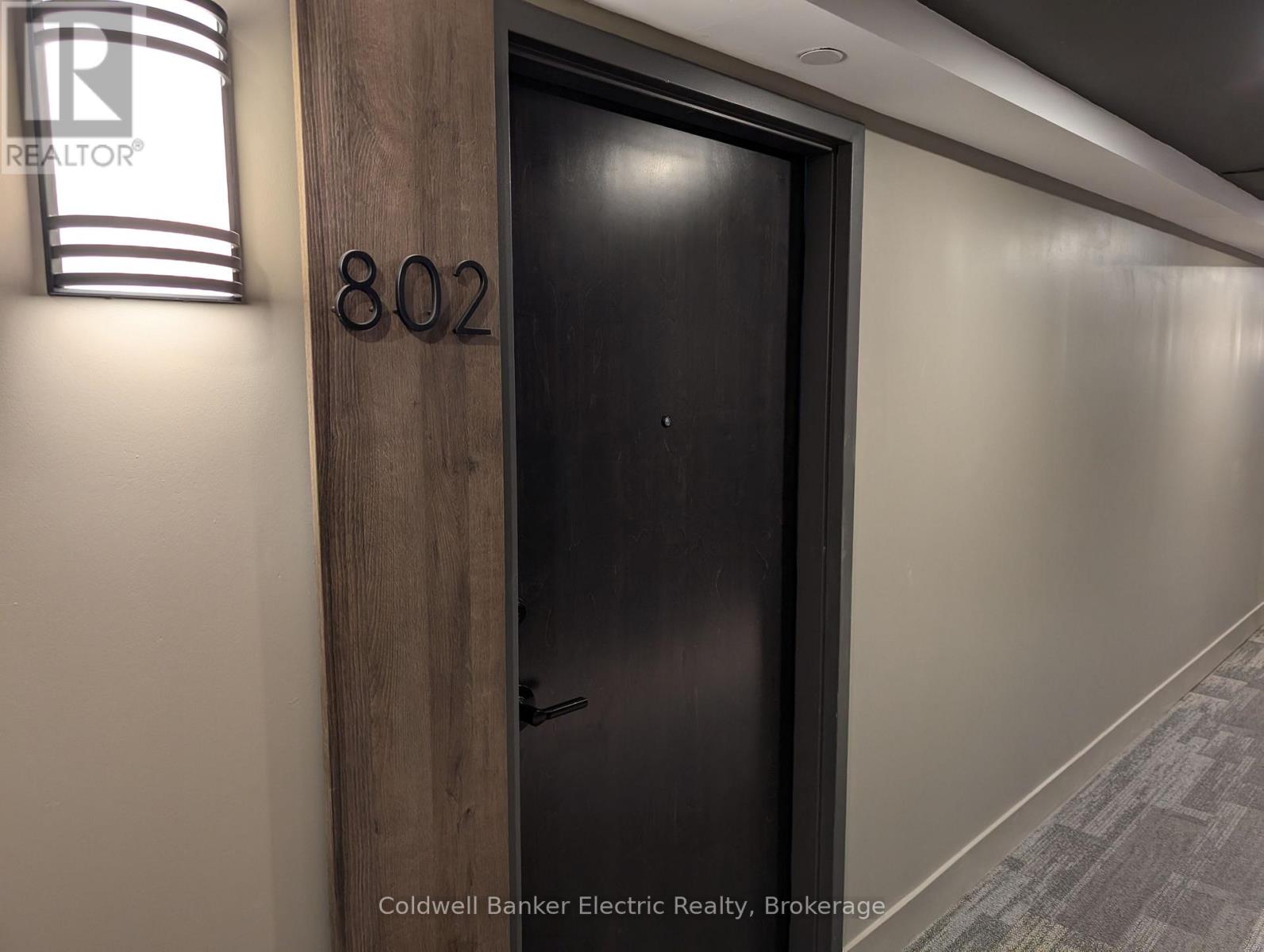 802 - 195 Hunter Street E, Peterborough (Ashburnham Ward 4), Ontario  K9H 1G9 - Photo 2 - X13639630