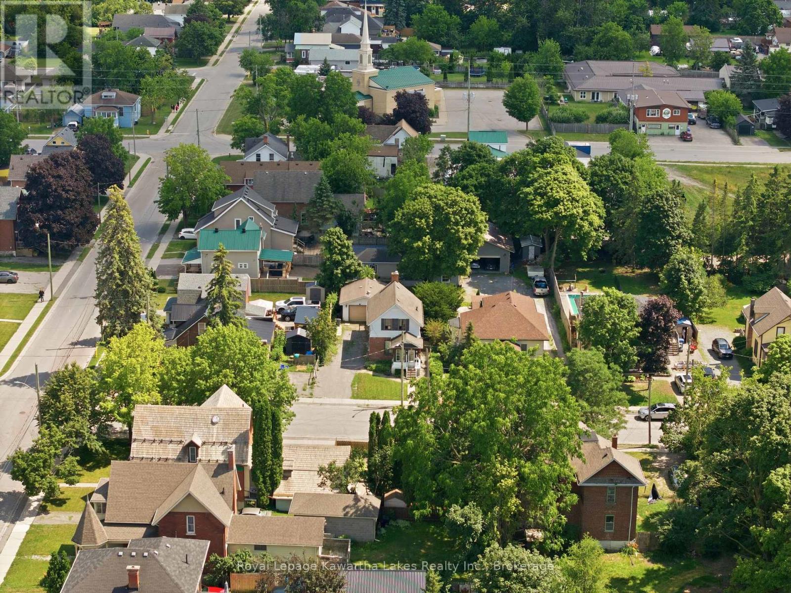 51 Melbourne Street W, Kawartha Lakes (Lindsay), Ontario  K9V 2S9 - Photo 5 - X13640596