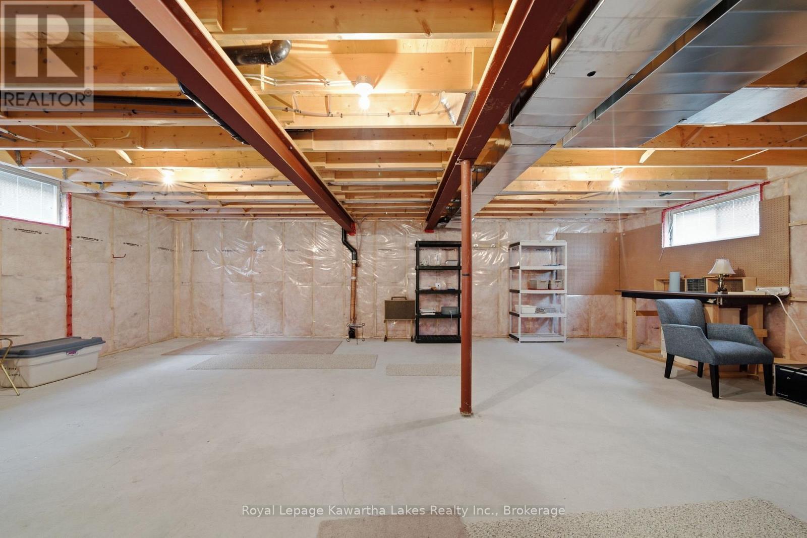 32 Gee Crescent, Kawartha Lakes (Lindsay), Ontario  K9V 6G4 - Photo 27 - X13640682
