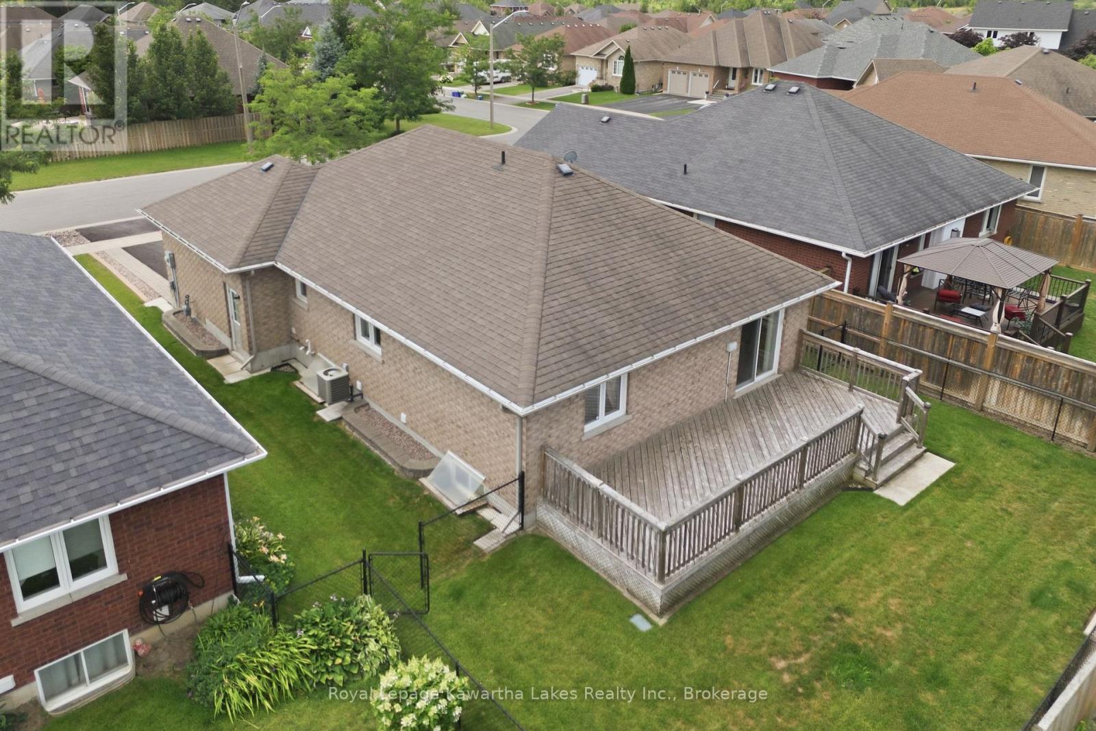 32 Gee Crescent, Kawartha Lakes (Lindsay), Ontario  K9V 6G4 - Photo 35 - X13640682